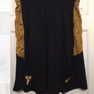 Kobe Nike Shorts - Dri Fit XL - Limited Edition